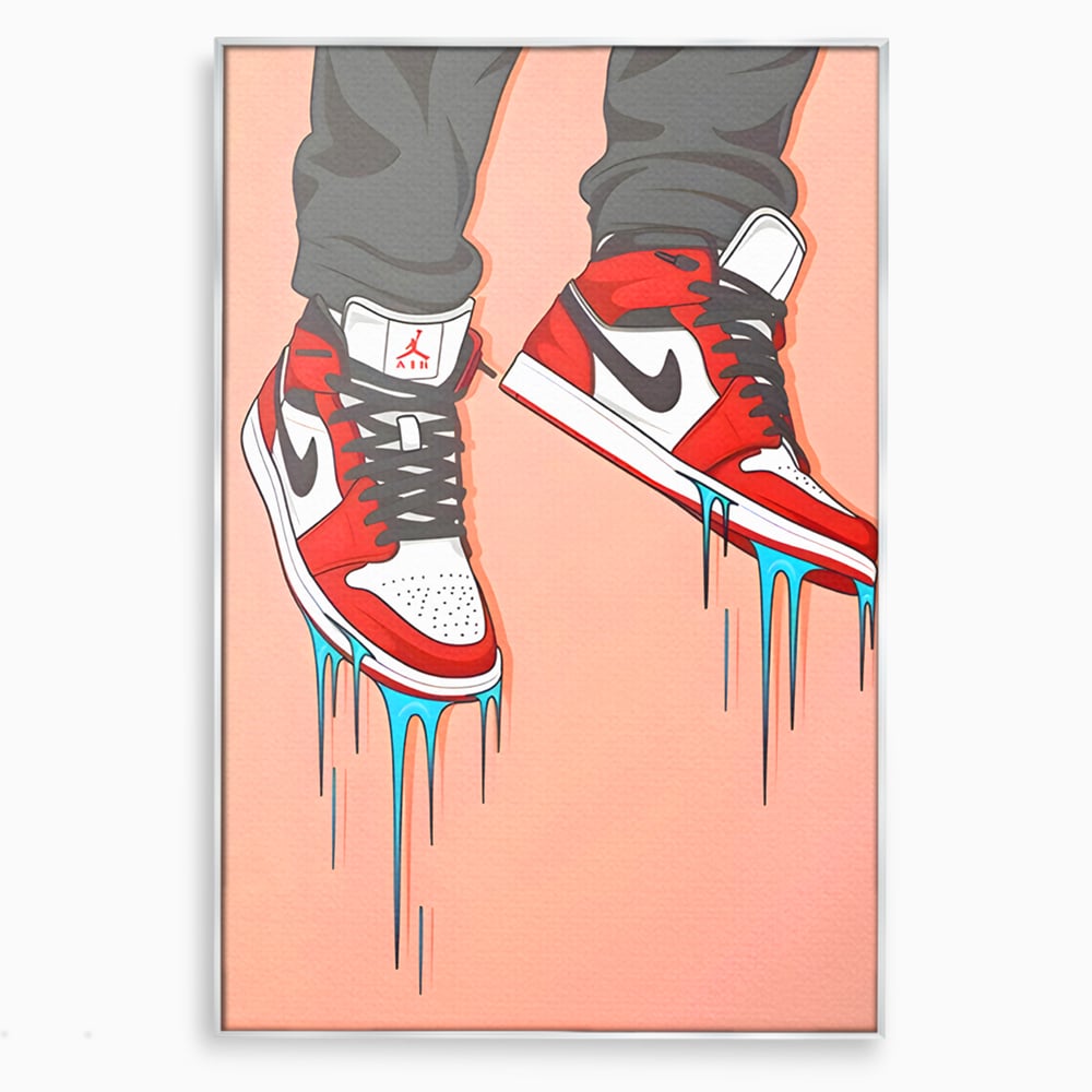 Tablou canvas cu ilustratie digitala cu adidasi rosii, in rama de aluminiu argintiu